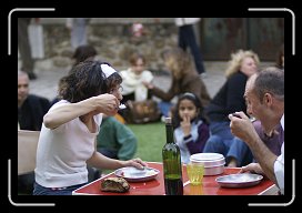 la rue est dans le pre 22 * 3872 x 2592 * (2.6MB)